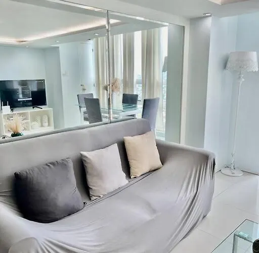 2br Unit At The Center Of